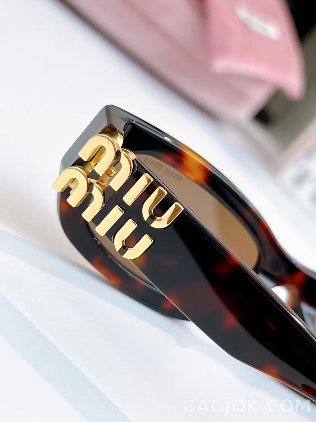 미우미우 MIU MIU SMU B04-F Sunglasses 상세 이미지