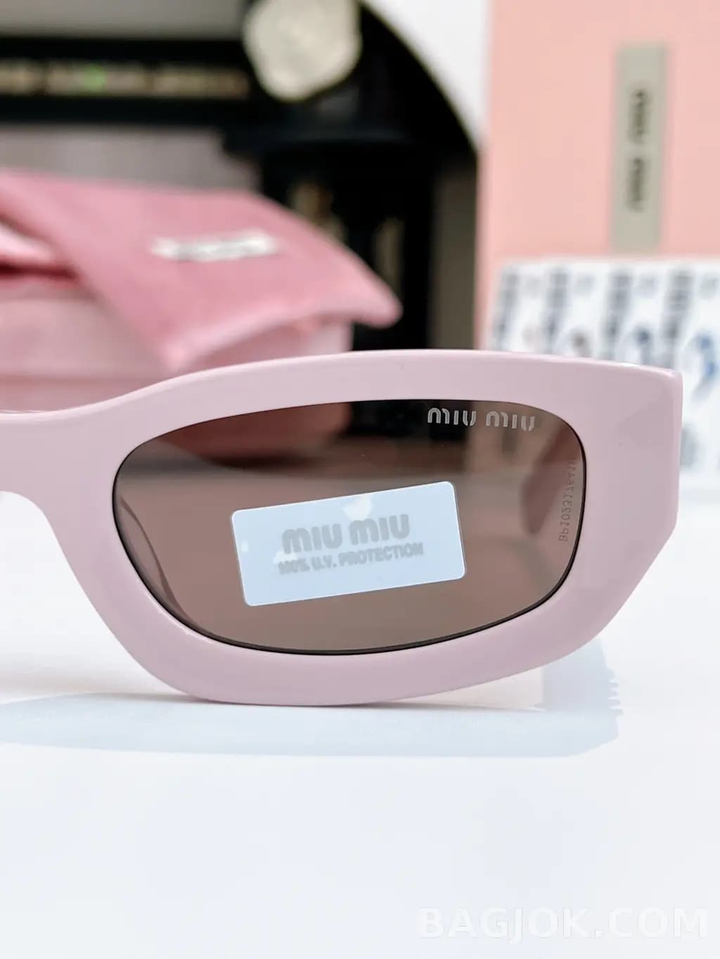 미우미우 MIU MIU SMU B04-F Sunglasses 상세 이미지