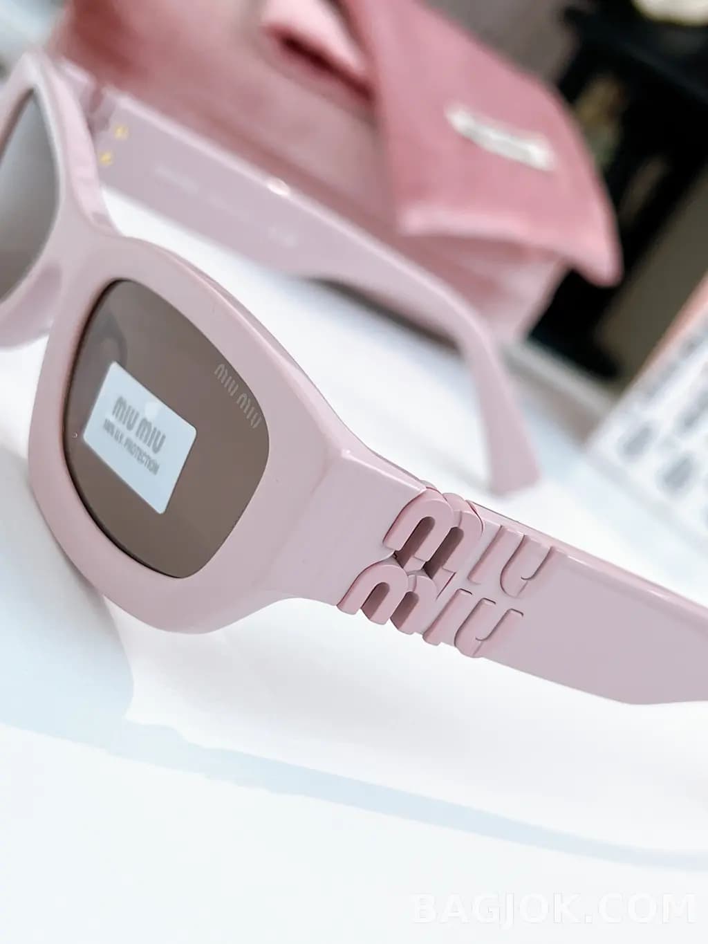 미우미우 MIU MIU SMU B04-F Sunglasses 상세 이미지