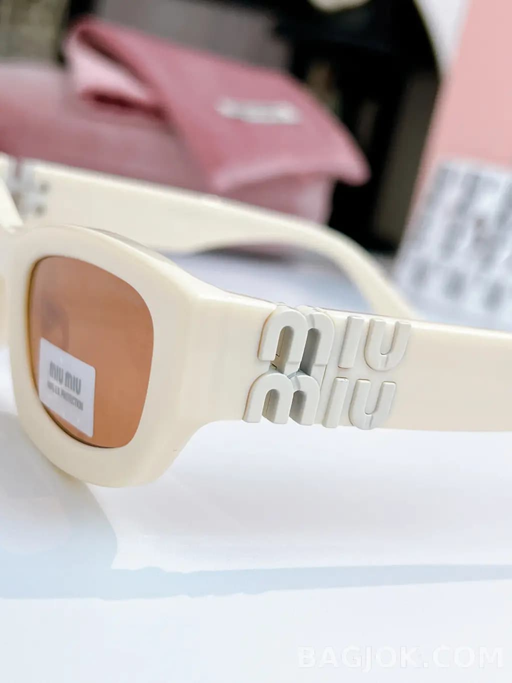 미우미우 MIU MIU SMU B04-F Sunglasses 상세 이미지