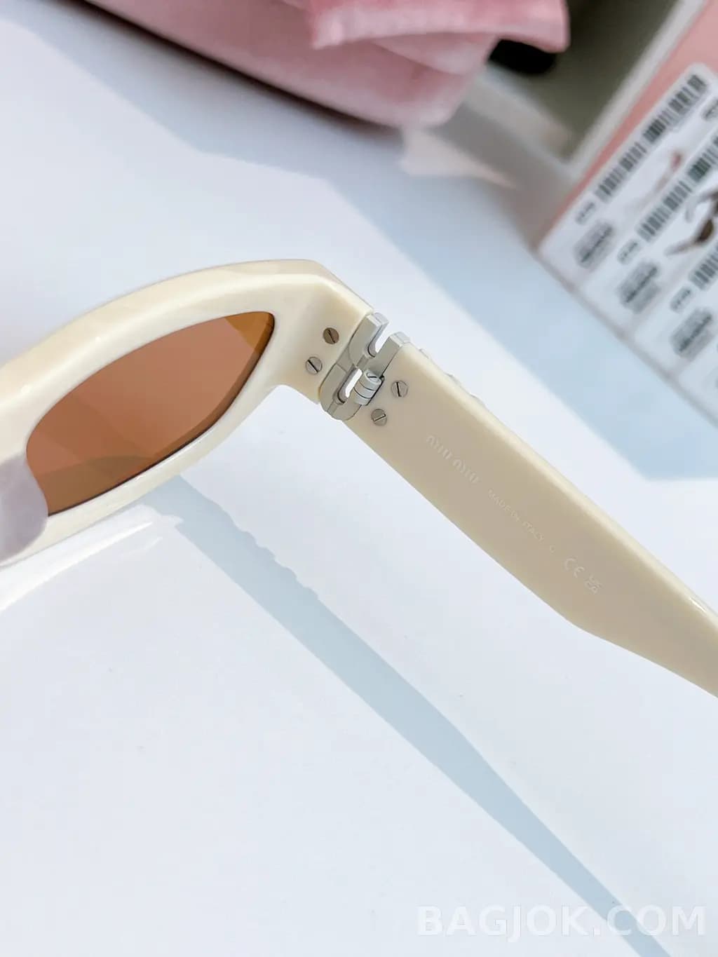 미우미우 MIU MIU SMU B04-F Sunglasses 상세 이미지