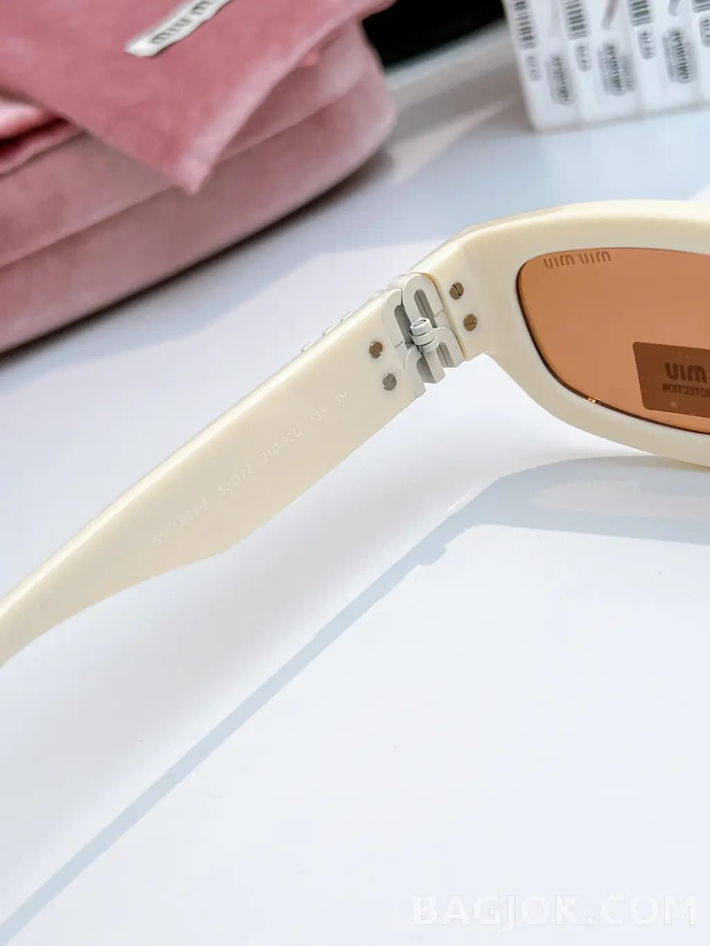 미우미우 MIU MIU SMU B04-F Sunglasses 상세 이미지