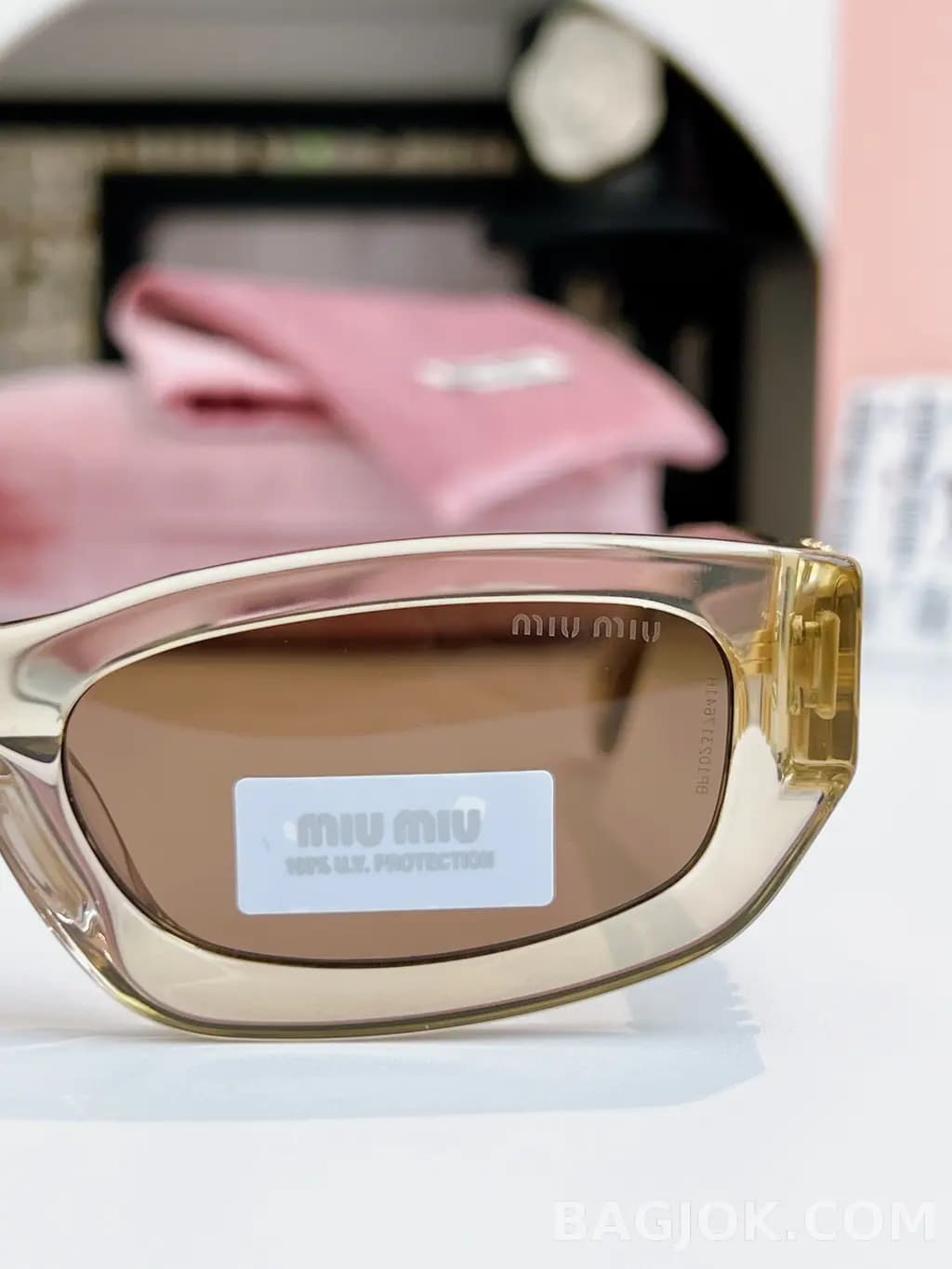 미우미우 MIU MIU SMU B04-F Sunglasses 상세 이미지