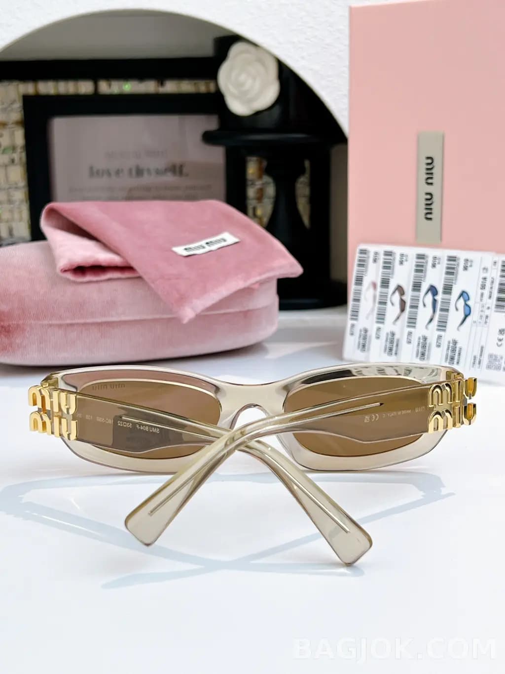 미우미우 MIU MIU SMU B04-F Sunglasses 상세 이미지