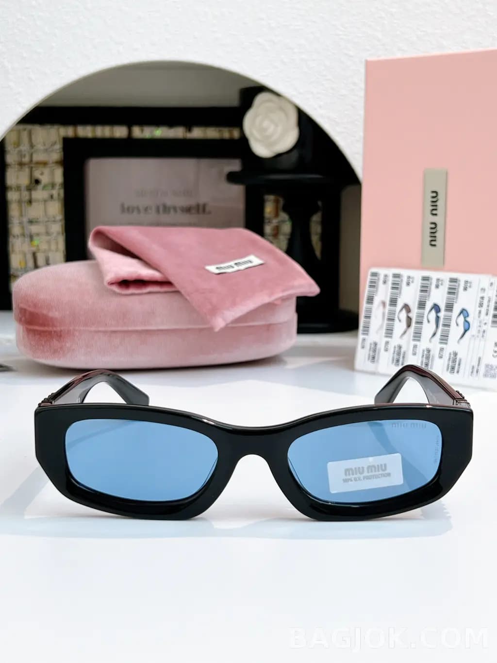 미우미우 MIU MIU SMU B04-F Sunglasses 상세 이미지
