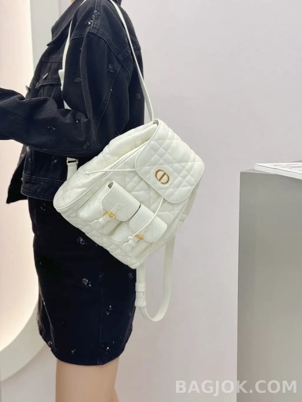 디올 디올 매크로까나쥬 카로 백팩 미디움 상세 이미지