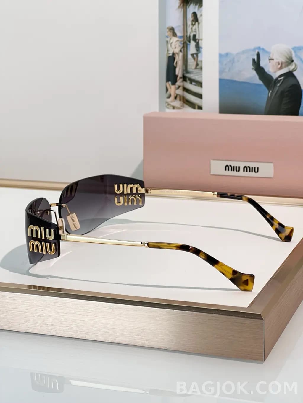 미우미우 MIU MIU SMUA51 Sunglasses 상세 이미지