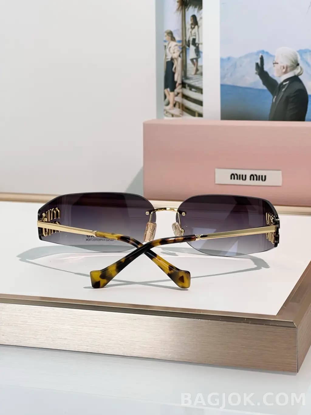미우미우 MIU MIU SMUA51 Sunglasses 상세 이미지