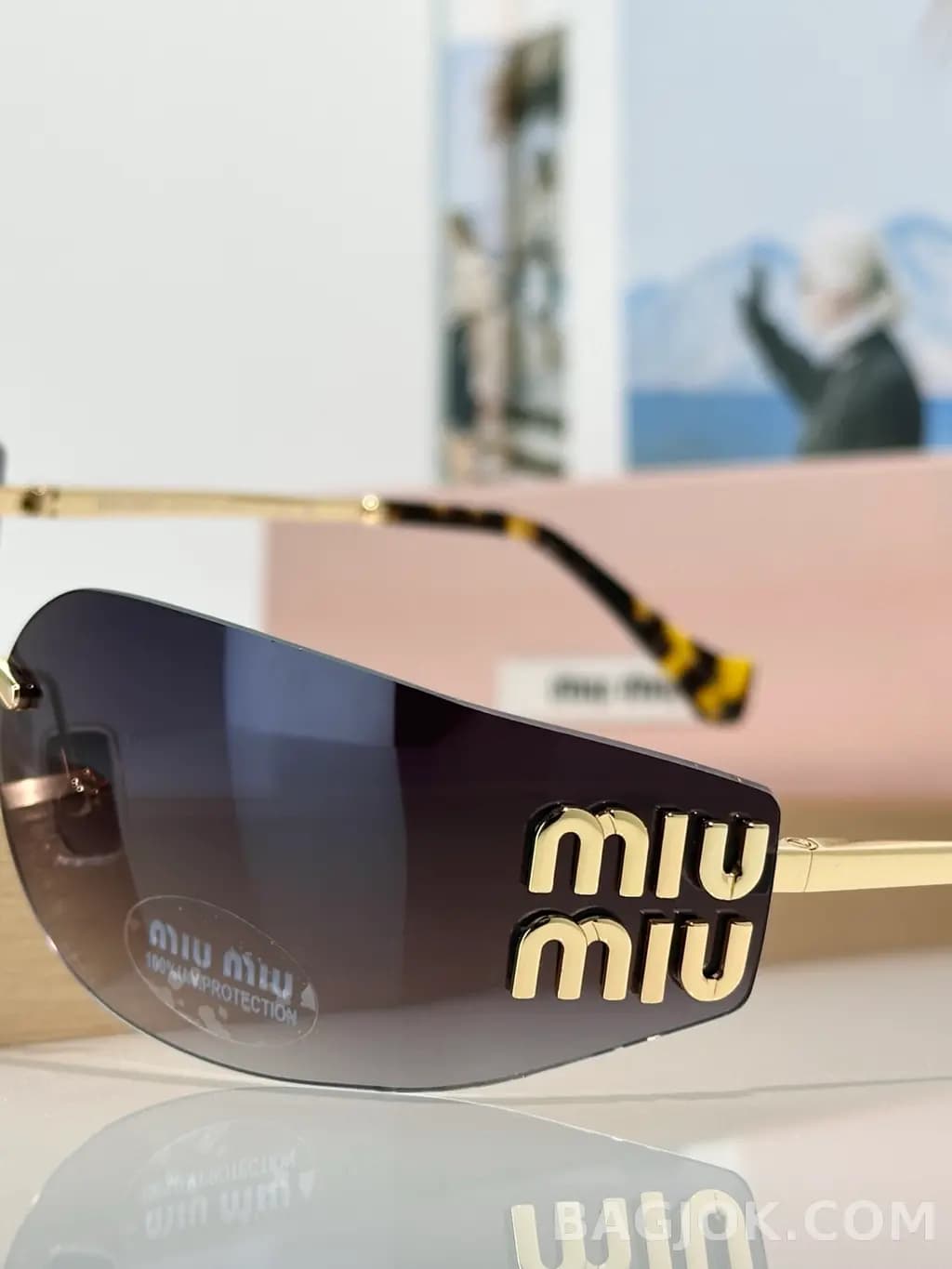 미우미우 MIU MIU SMUA51 Sunglasses 상세 이미지