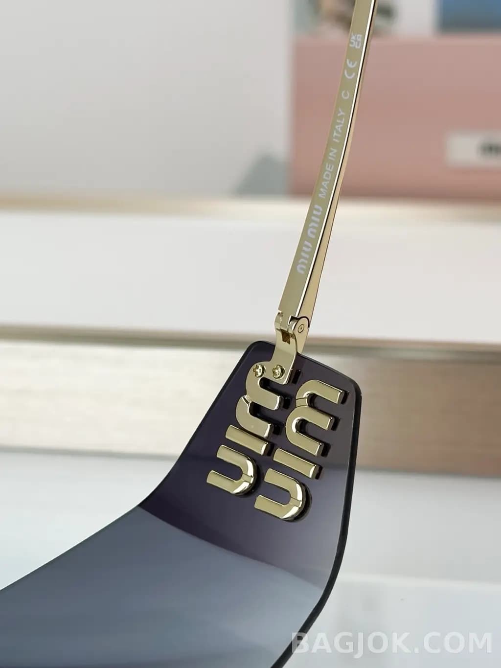 미우미우 MIU MIU SMUA51 Sunglasses 상세 이미지