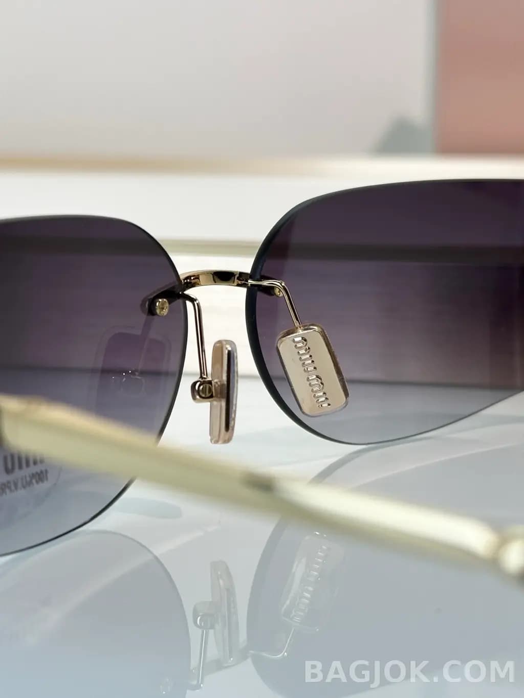 미우미우 MIU MIU SMUA51 Sunglasses 상세 이미지