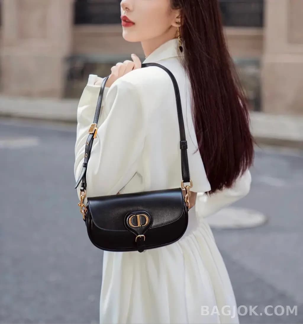 디올 디올 바비백 레더 이스트웨스트 상세 이미지
