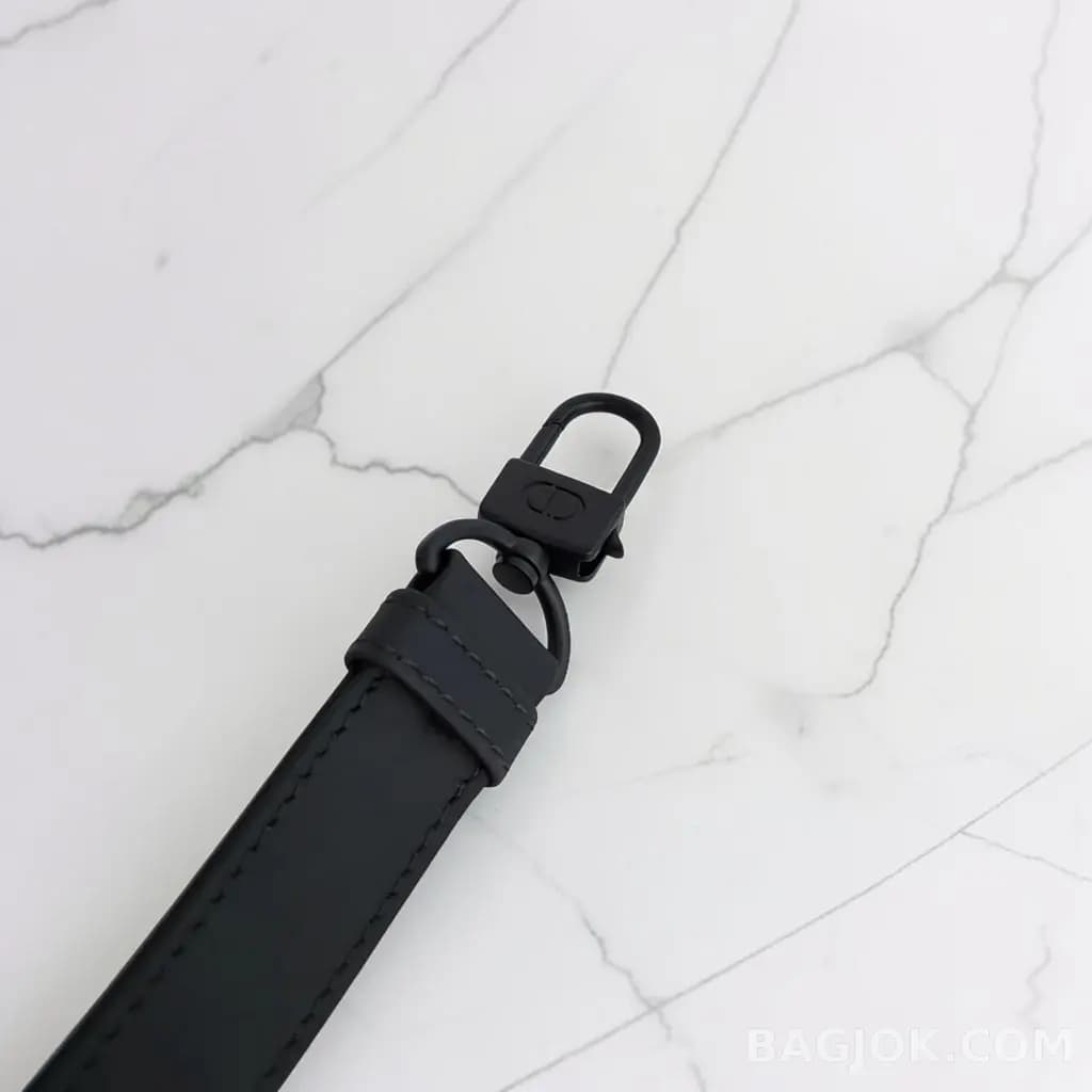 디올 디올 울트라 매트 디조이백 스몰 상세 이미지