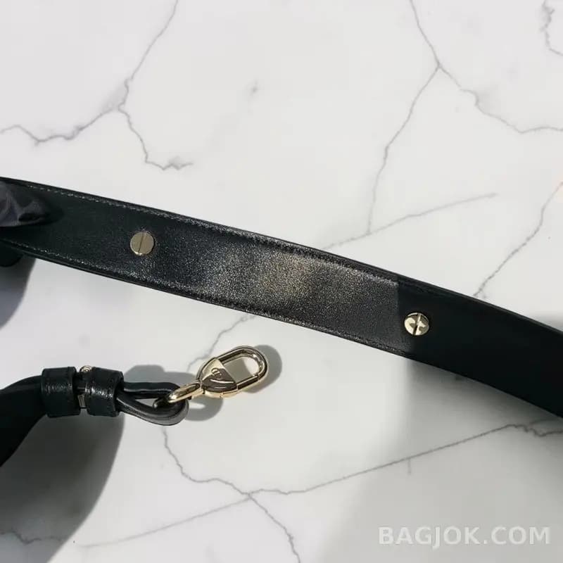 디올 디올 레이디 백 스몰 (램스킨) 상세 이미지