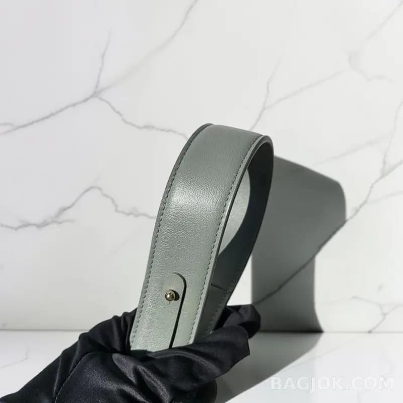디올 디올 레이디 백 스몰 (램스킨) 상세 이미지