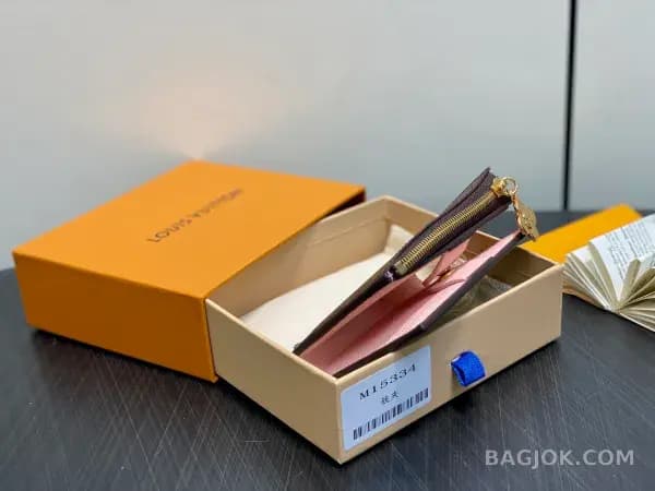 루이비통 루이비통 리사 월릿 모노그램 상세 이미지
