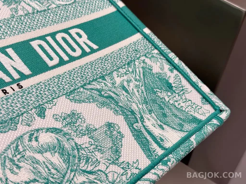 디올 디올 트왈 드 주이 리버스 자수 북 토트백 미디움 상세 이미지