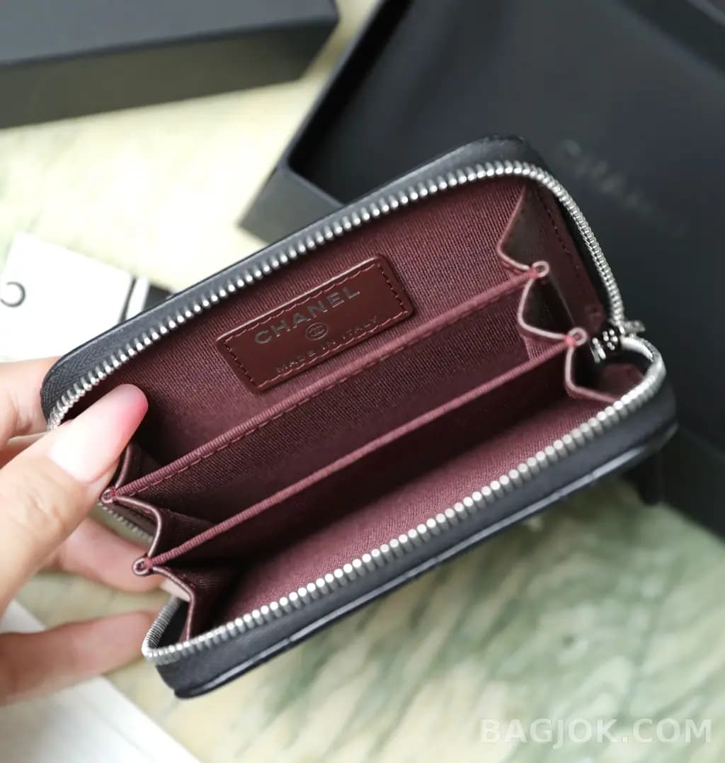 샤넬 C 클래식 지퍼 반지갑 램스킨 상세 이미지