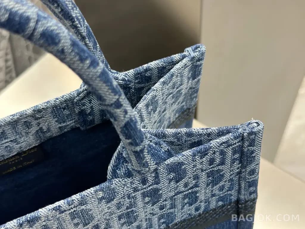 디올 디올 데님 오블리크 북 토트백 스몰 상세 이미지