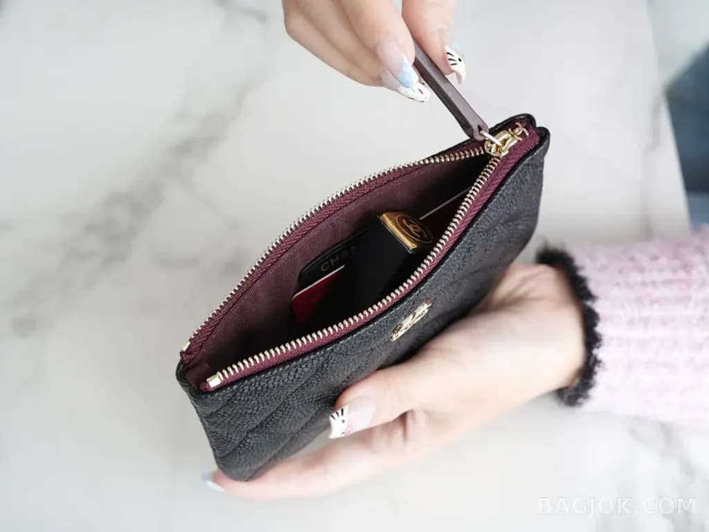 샤넬 C 클래식 스몰 파우치 상세 이미지