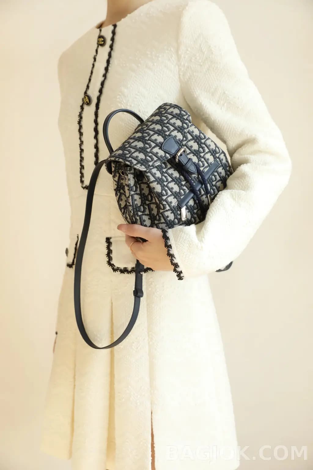 디올 디올 오블리크 자카드 백팩 미디움 상세 이미지