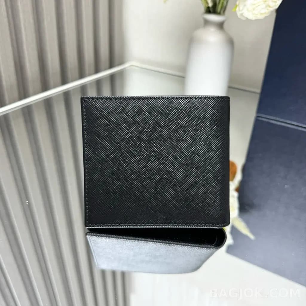 프라다 프라다 사피아노 레더 반지갑 상세 이미지